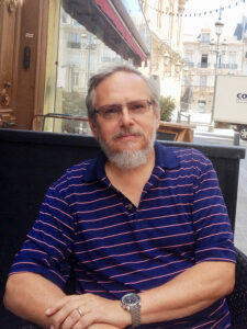 Bill Reed at the Café des Arts in Beziers. (2016 file photo)